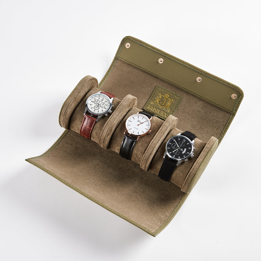 Janexx Leder Uhrenetui für 3 Uhren – Olivgrün
Janexx Uhrenrolle aus Leder – Premium Qualität
Innenpolster Uhrenetui – sicherer Schutz für Armbanduhren